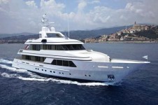 Luxury motor yacht�GO